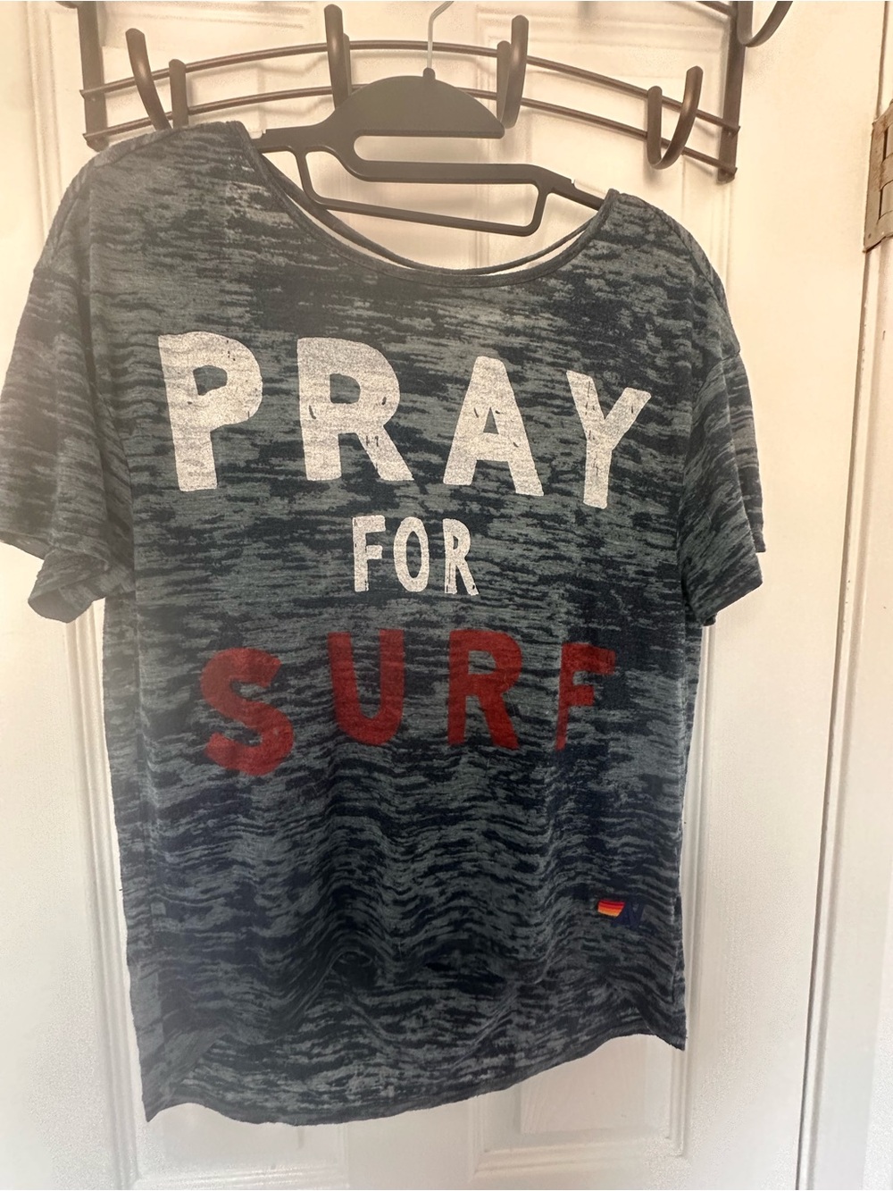 Aviator Nation Burnout T- low back- Small- oversized like news Pray for Surf